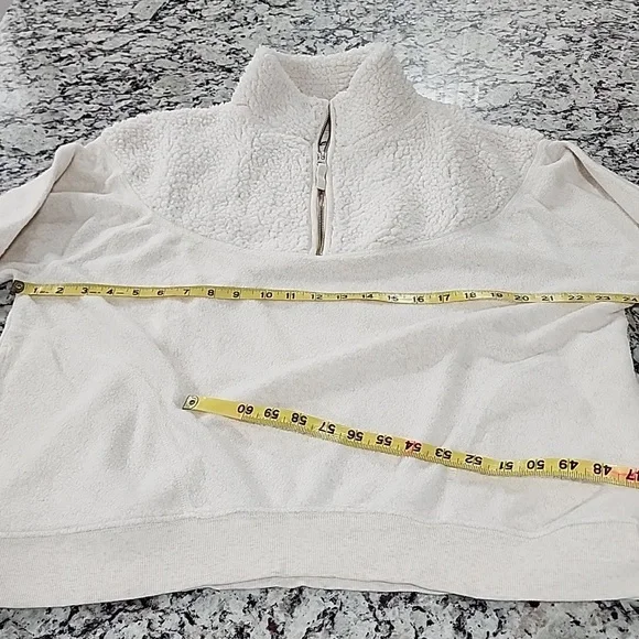 Aerie Cozy Hometown Holiday Sherpa 1/4 Zip Pullover Sweatshirt. Cream. Small. - Picture 8 of 12